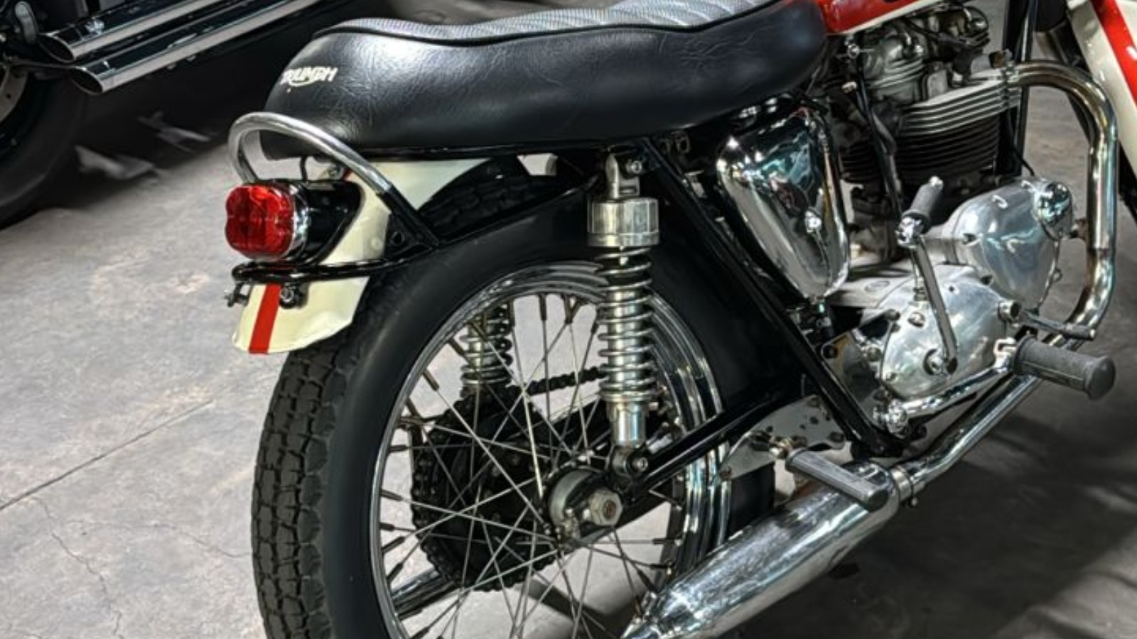 Triumph TR6