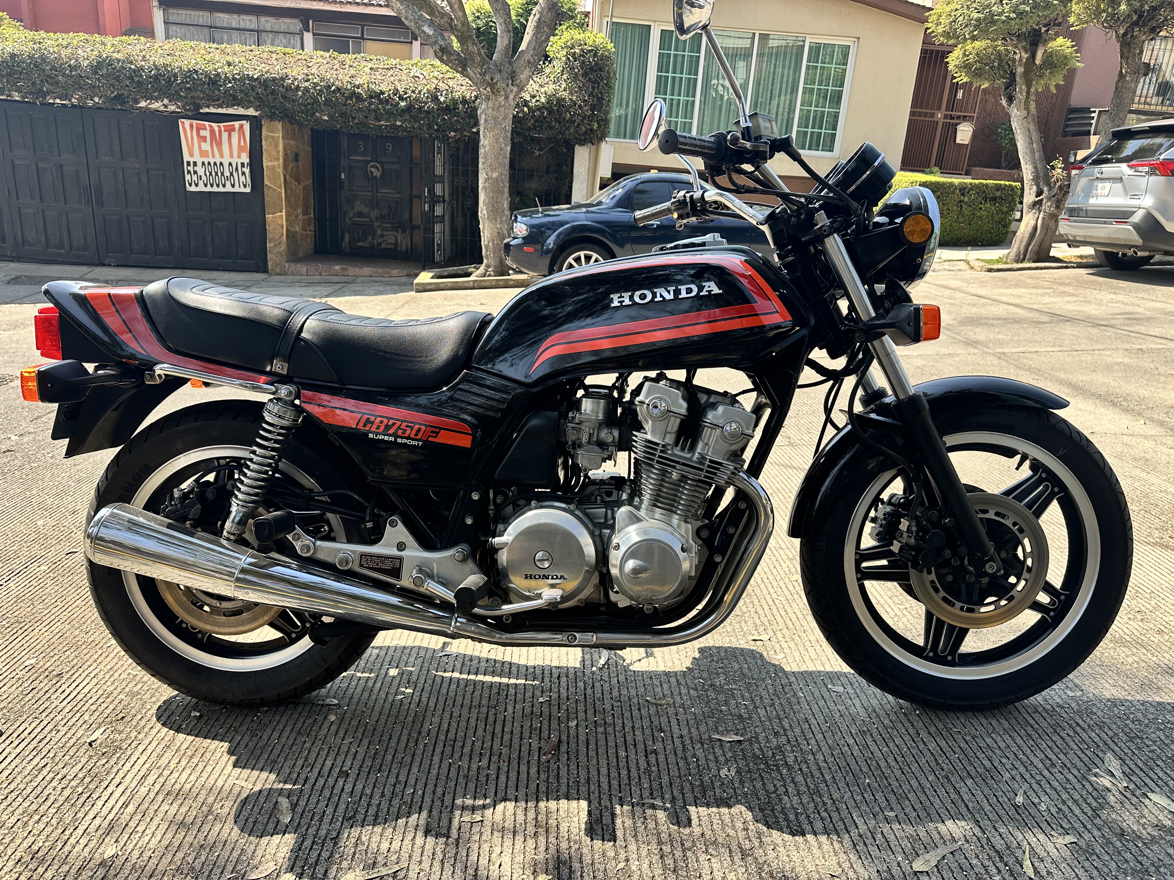 Honda CB750F Super Sport