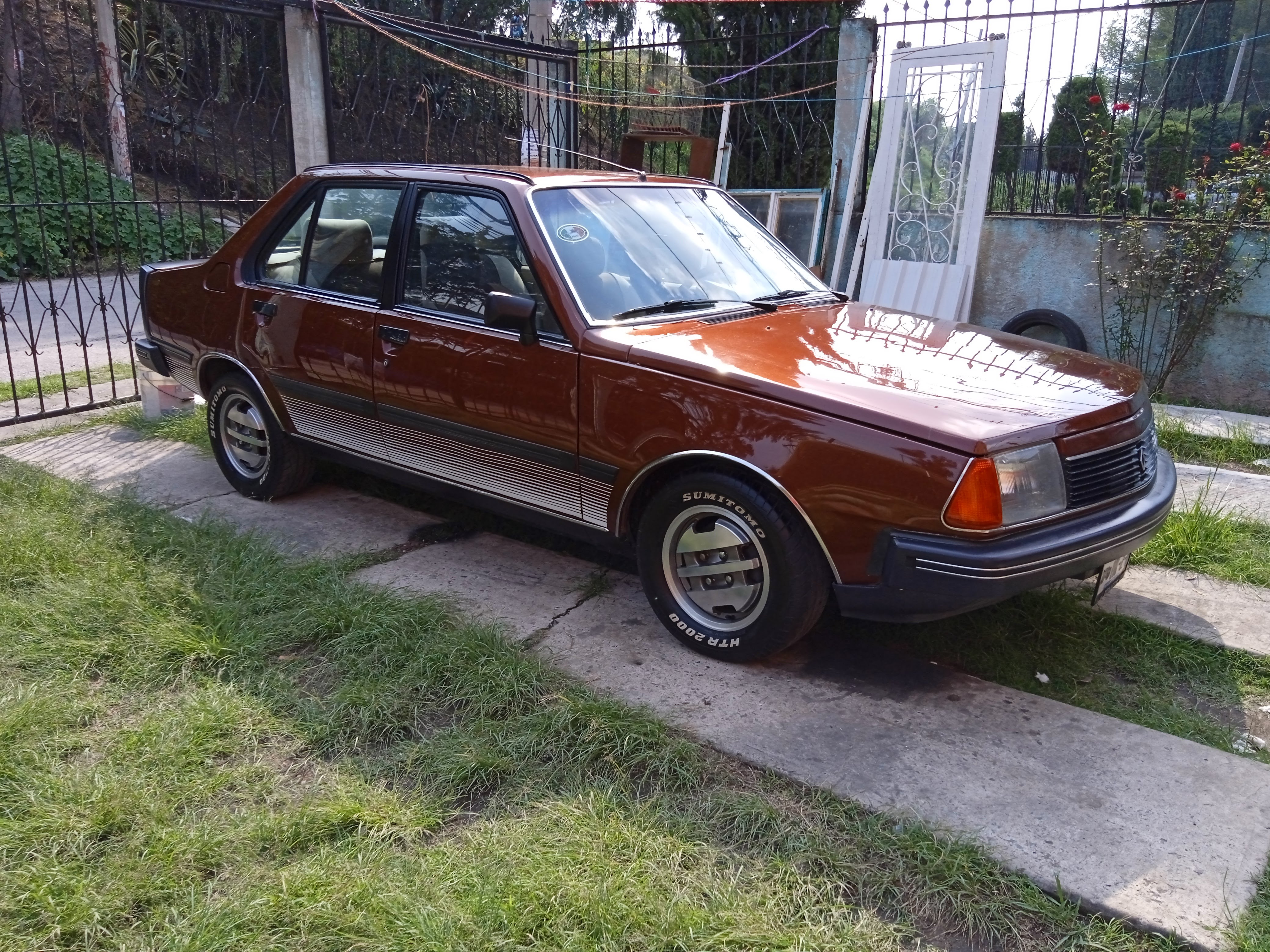 RENAULT RENAULT 18, 2 LITROS