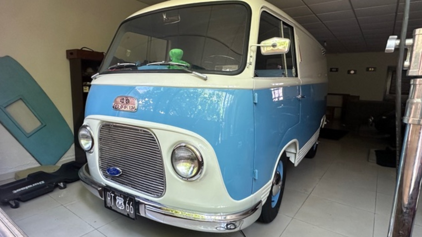 Ford Tanus