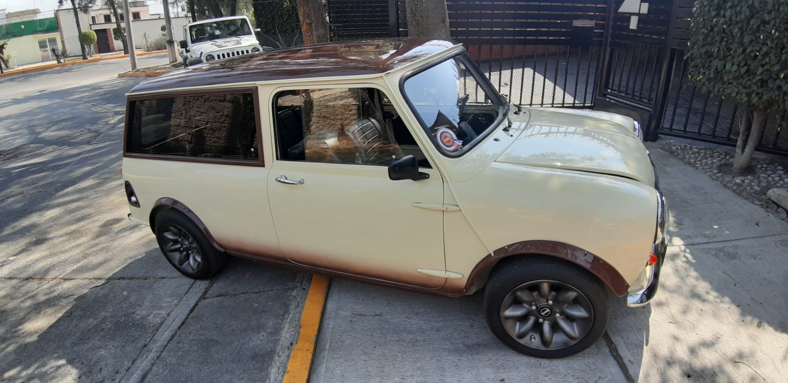 LEYLAND MINI TRAVELER IMA