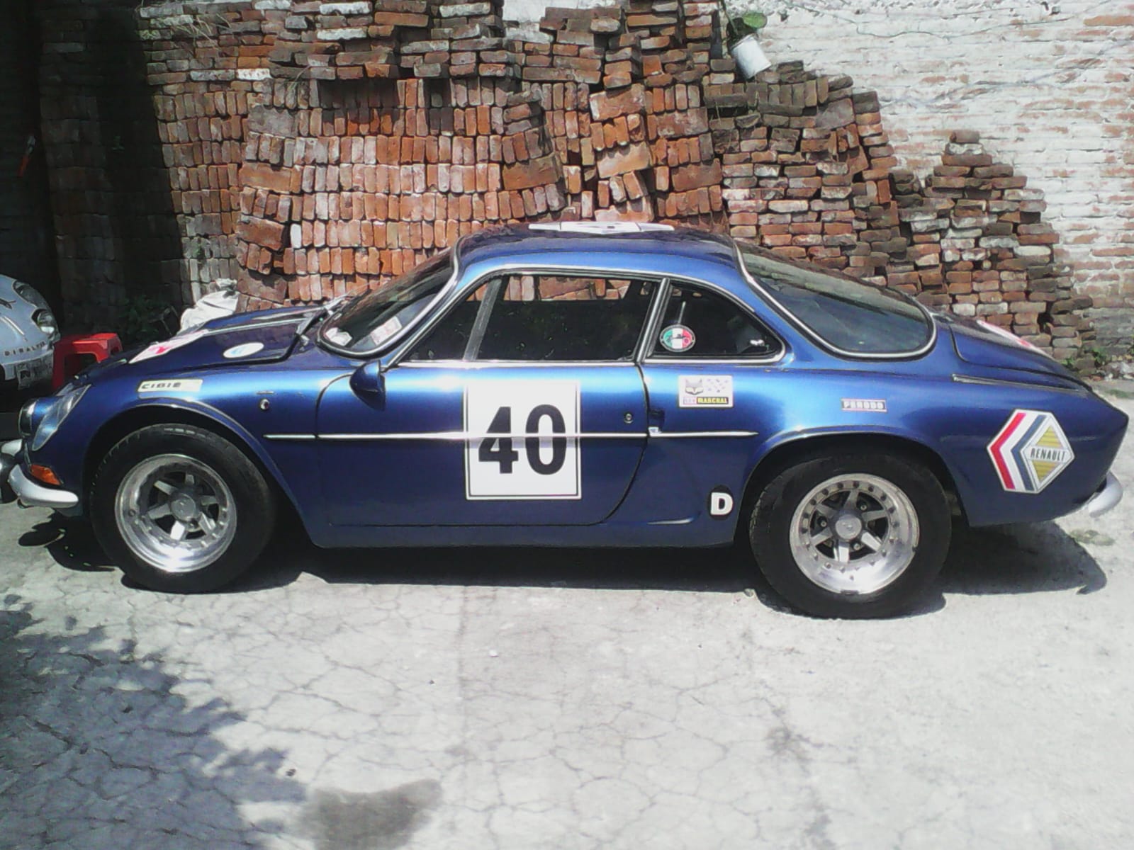 Renault Dinalpin Berlinette