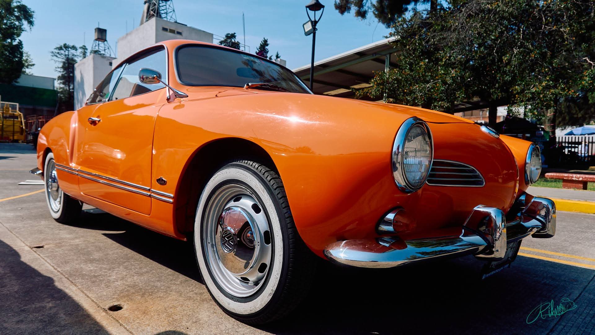 Volkswagen Karmann Ghia