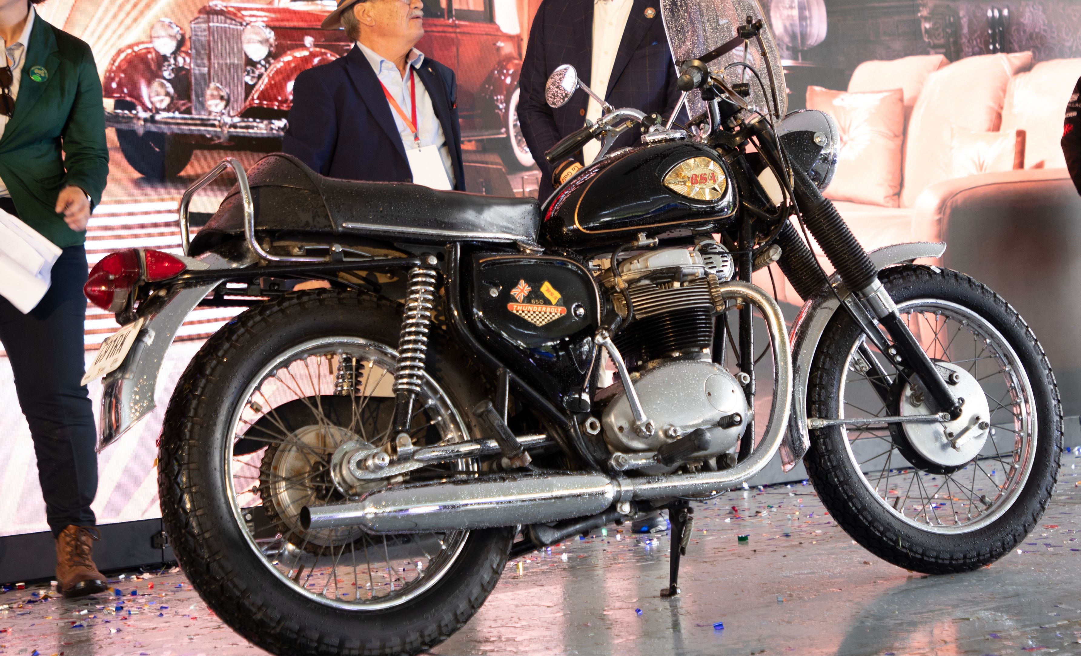 MEJOR RESTAURADA - BSA 1968